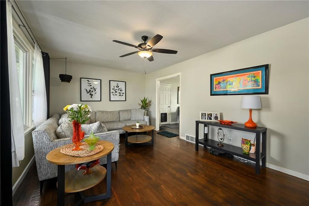 6809 Bristol Avenue — photo 6