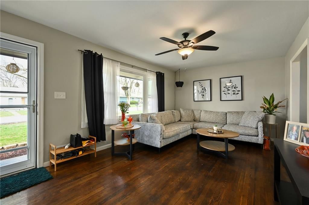 6809 Bristol Avenue — photo 7