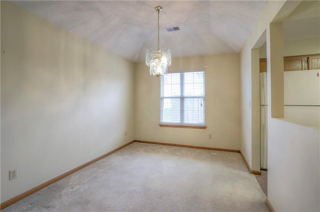 1209 E 118th Street — photo 17