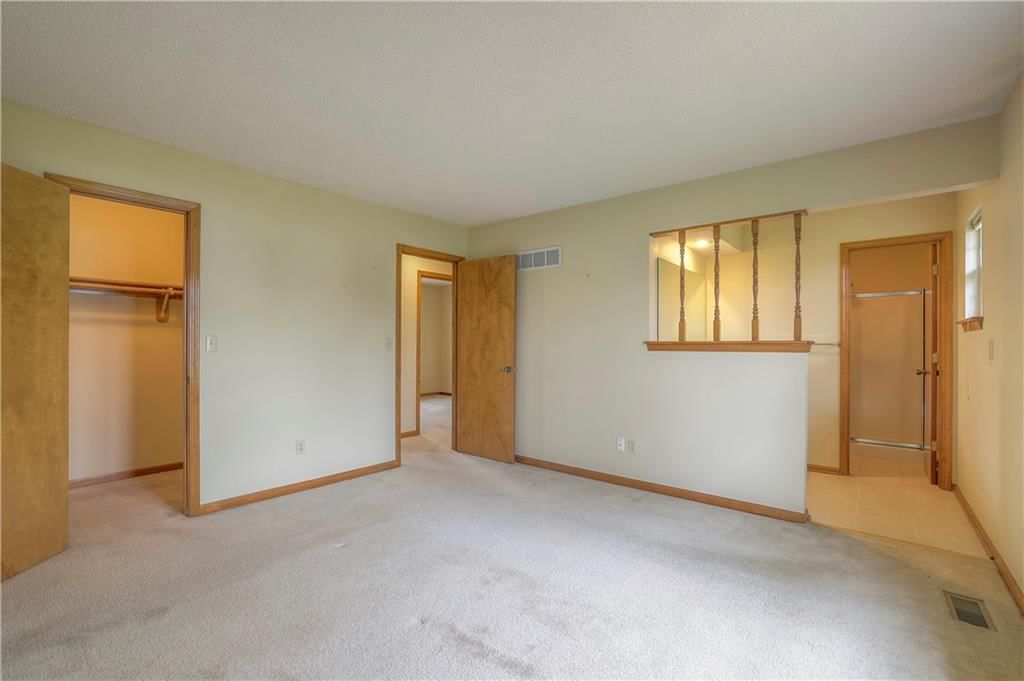 1209 E 118th Street — photo 27