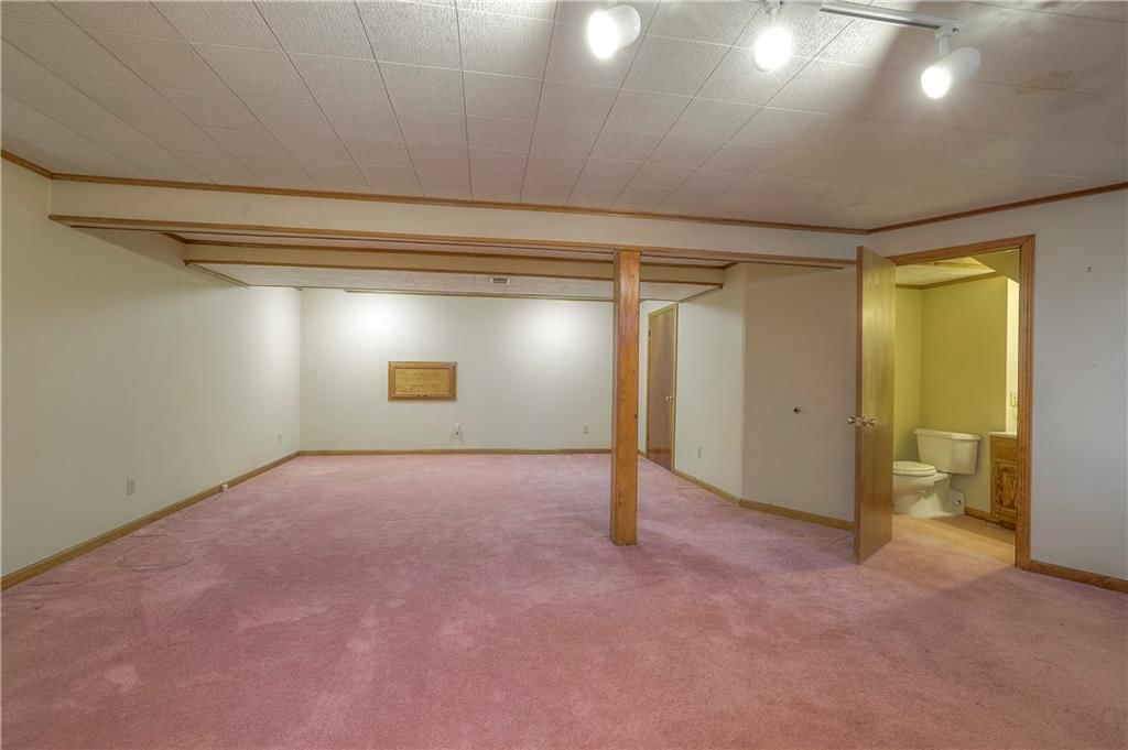 1209 E 118th Street — photo 34