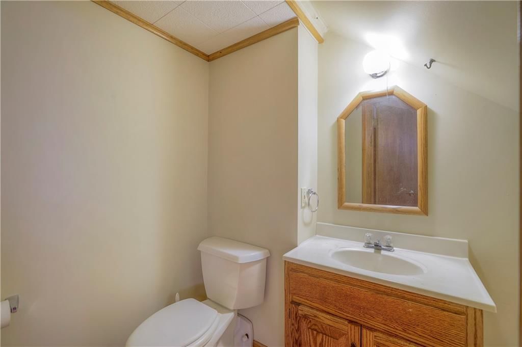1209 E 118th Street — photo 35