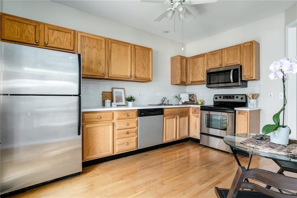 951 N Parker Terrace — photo 8