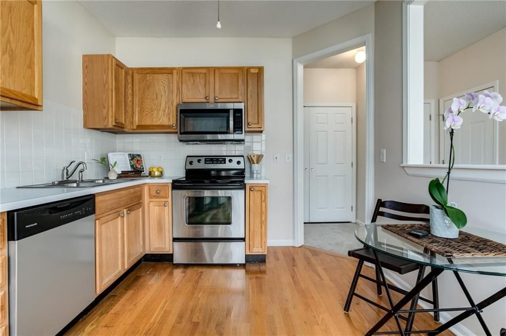 951 N Parker Terrace — photo 9