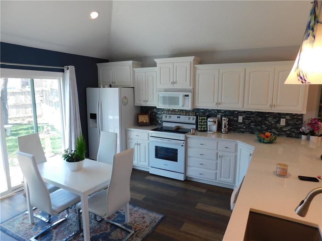 111 N Heatherton Court — photo 16