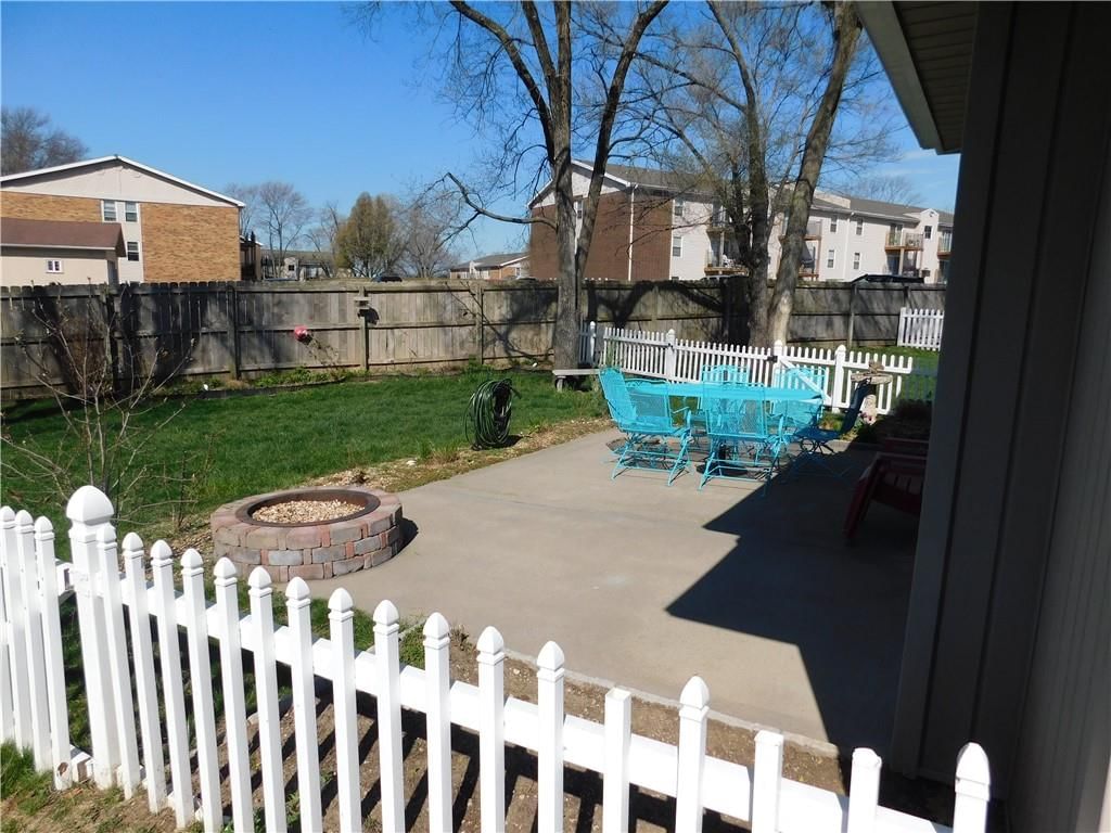 111 N Heatherton Court — photo 5