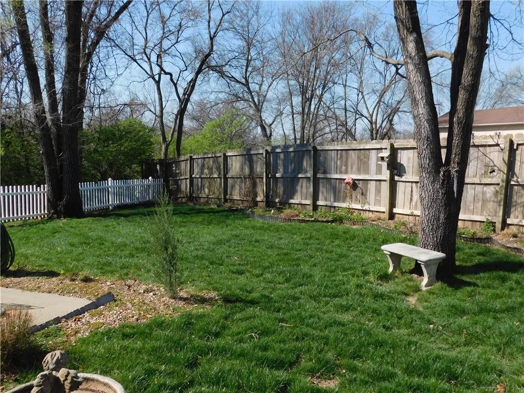 111 N Heatherton Court — photo 8