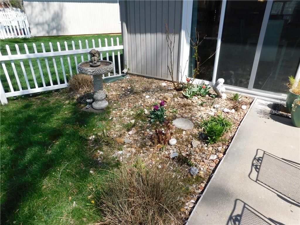 111 N Heatherton Court — photo 9