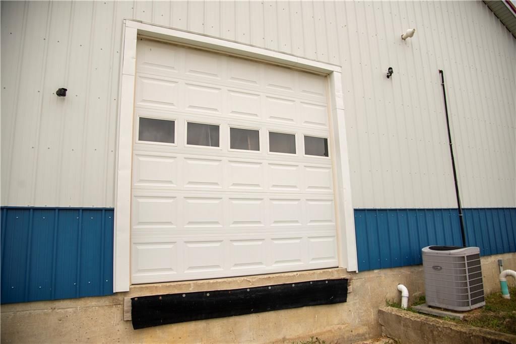 100 E Benton Avenue — photo 26