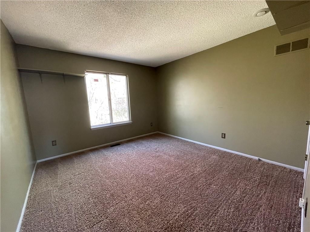 4215 NW Jonathan Court — photo 23