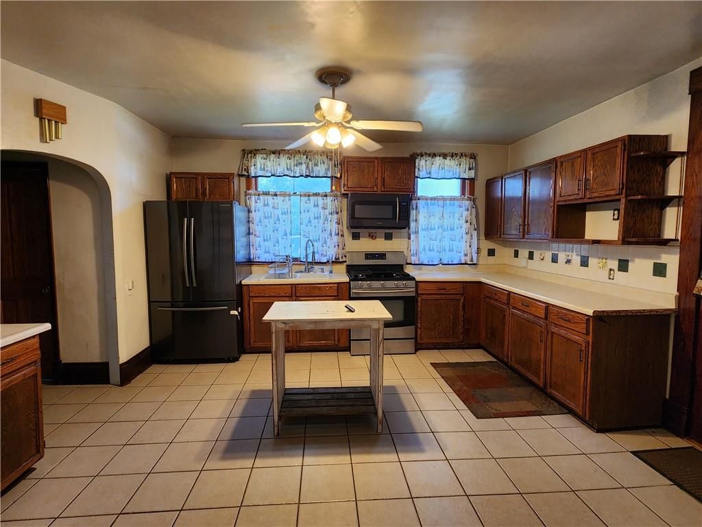 319 Richardson Street — photo 16