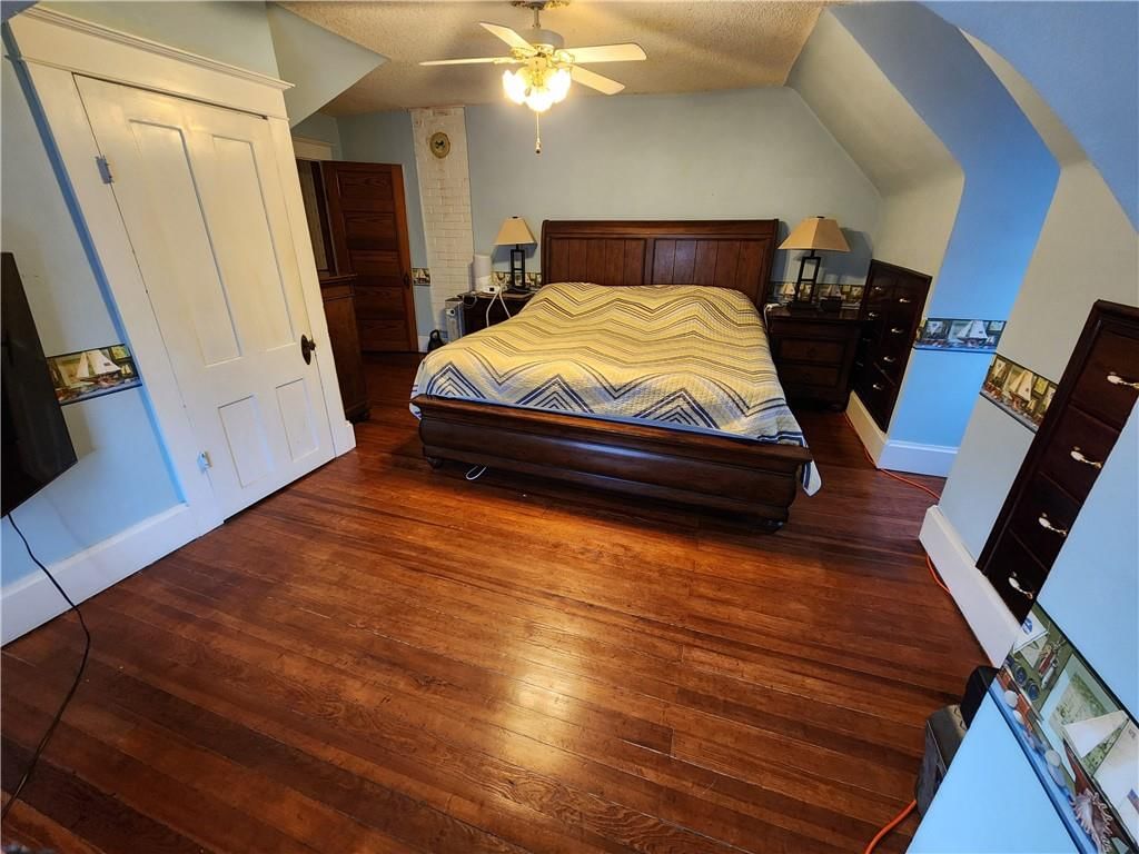 319 Richardson Street — photo 25