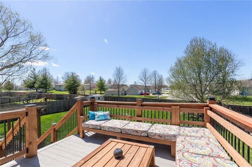 612 High Prairie Place — photo 28