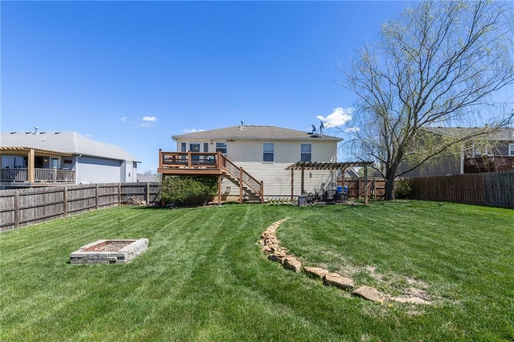 612 High Prairie Place — photo 31