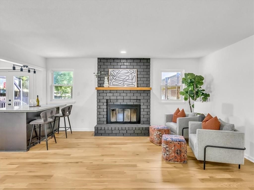 5903 NW Harris Drive — photo 11