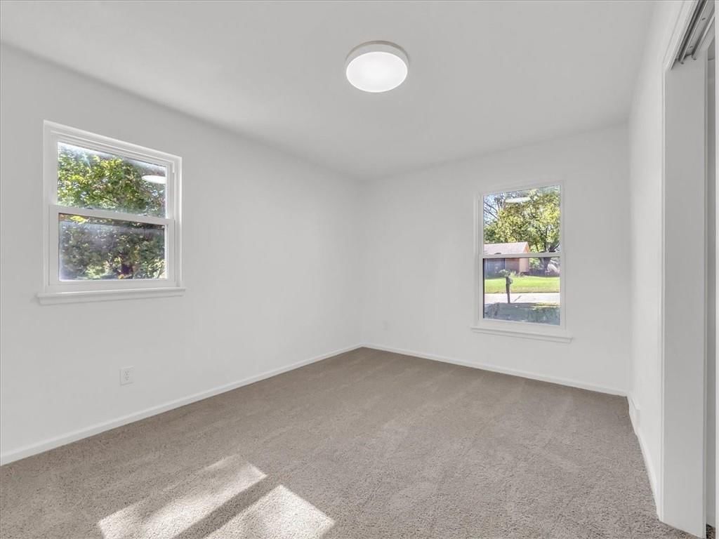 5903 NW Harris Drive — photo 18
