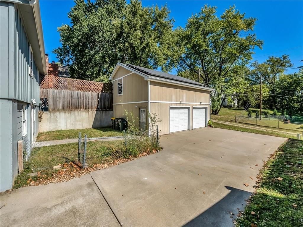 5903 NW Harris Drive — photo 25