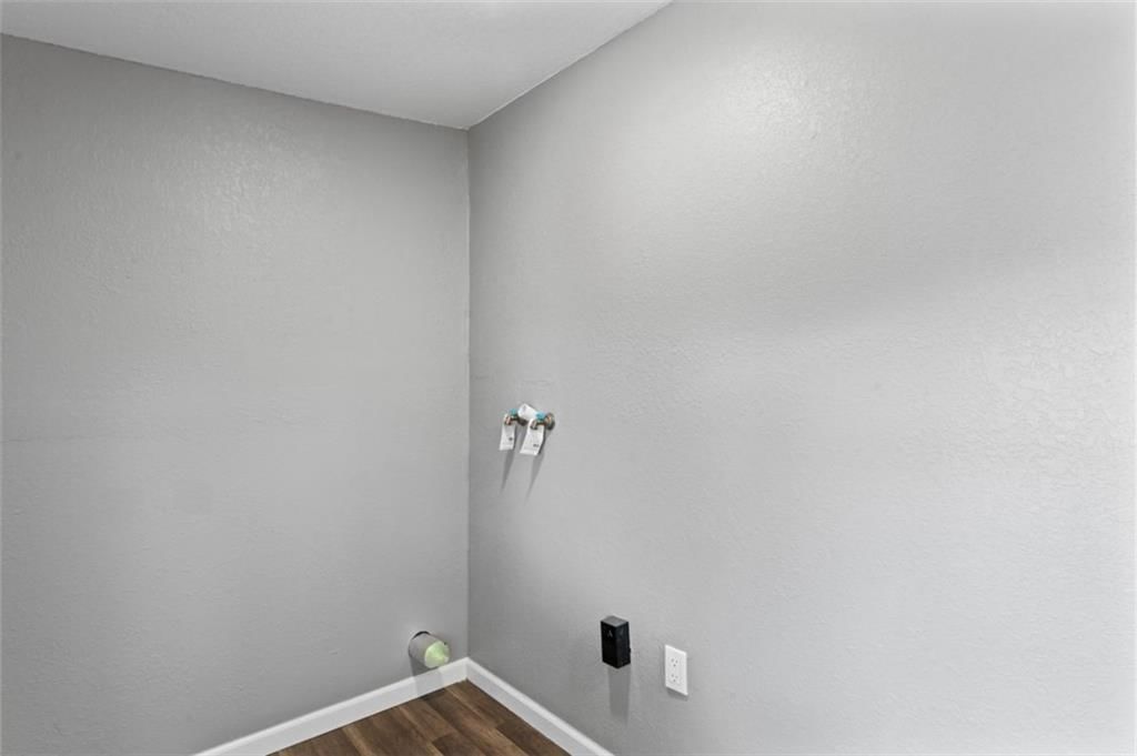434 Walnut Street — photo 31