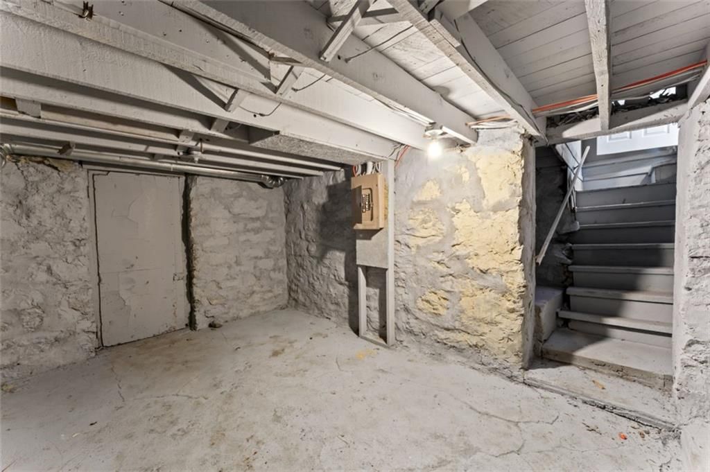 434 Walnut Street — photo 32