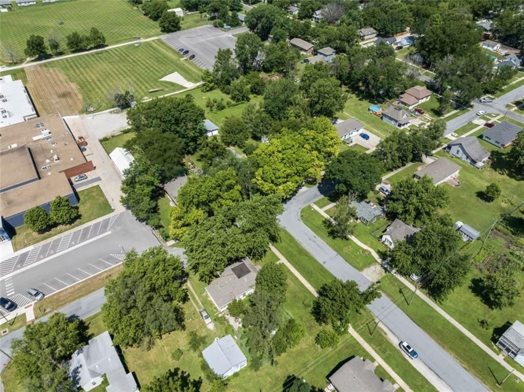 434 Walnut Street — photo 33