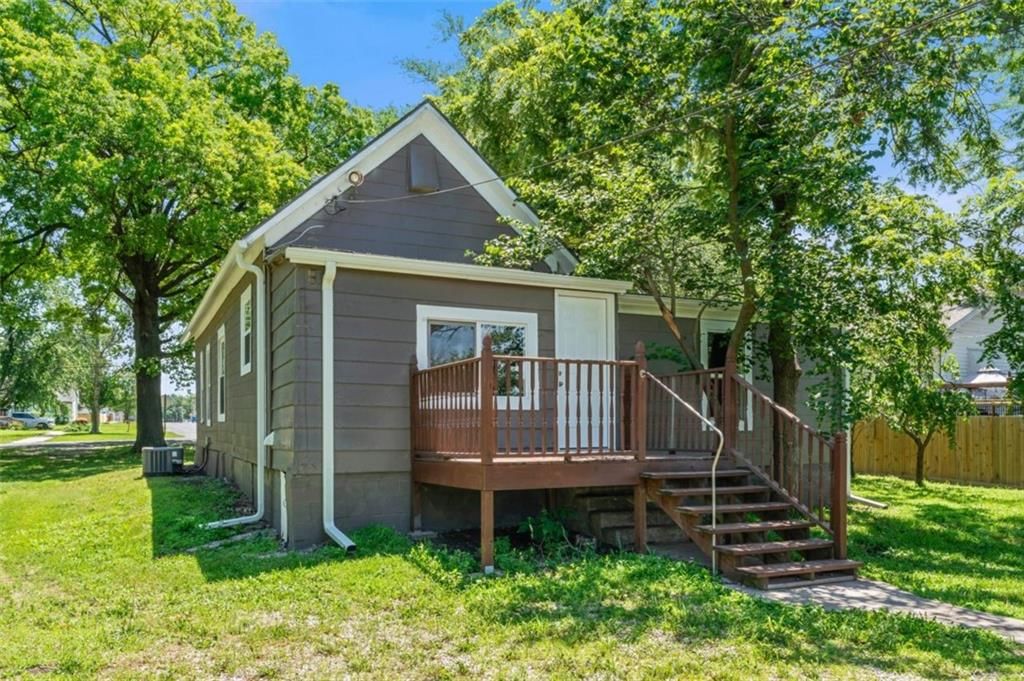 434 Walnut Street — photo 41