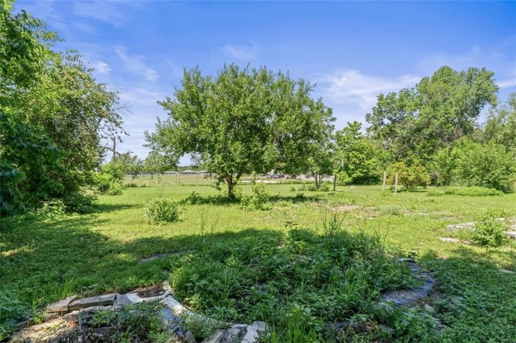 434 Walnut Street — photo 47