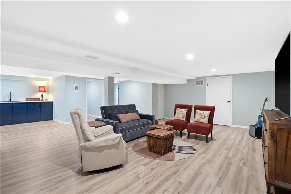 11428 W 105th Street — photo 36