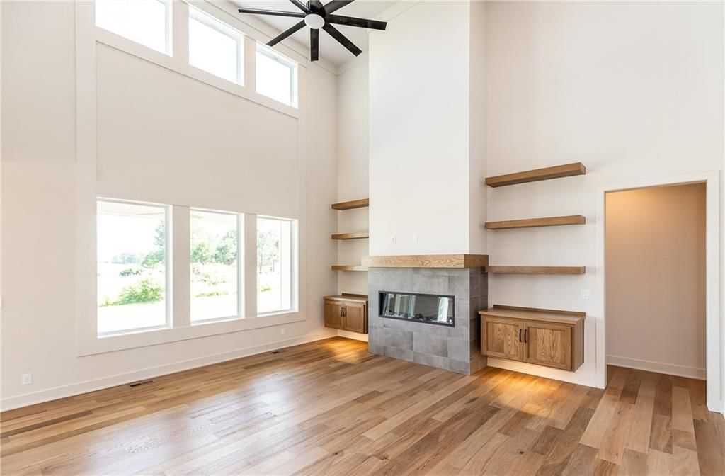 3717 W 187th Street — photo 13