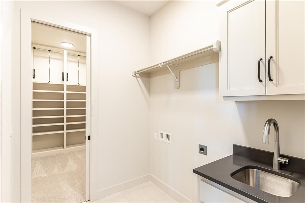 3717 W 187th Street — photo 30