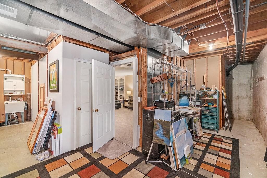 107 Raintree Lane — photo 33