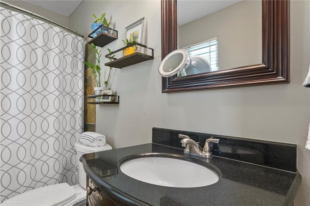 521 Oakridge Road — photo 33