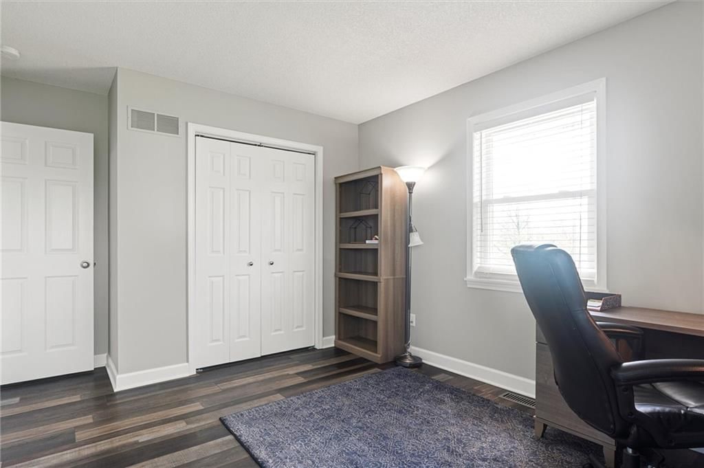521 Oakridge Road — photo 42