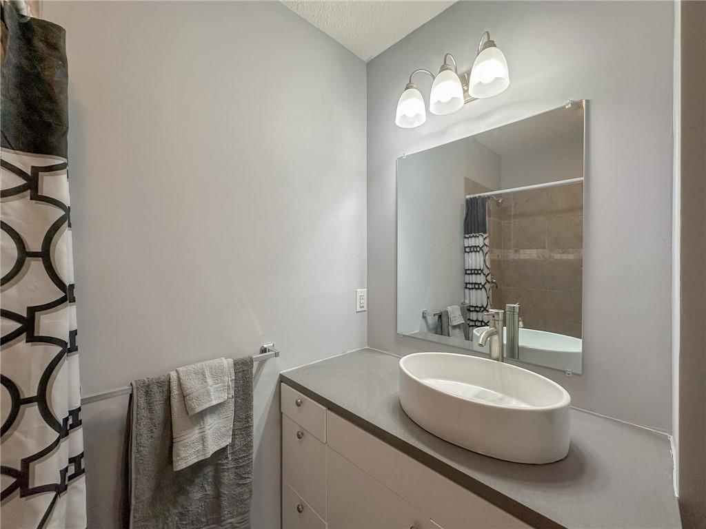 618 Park Avenue — photo 12