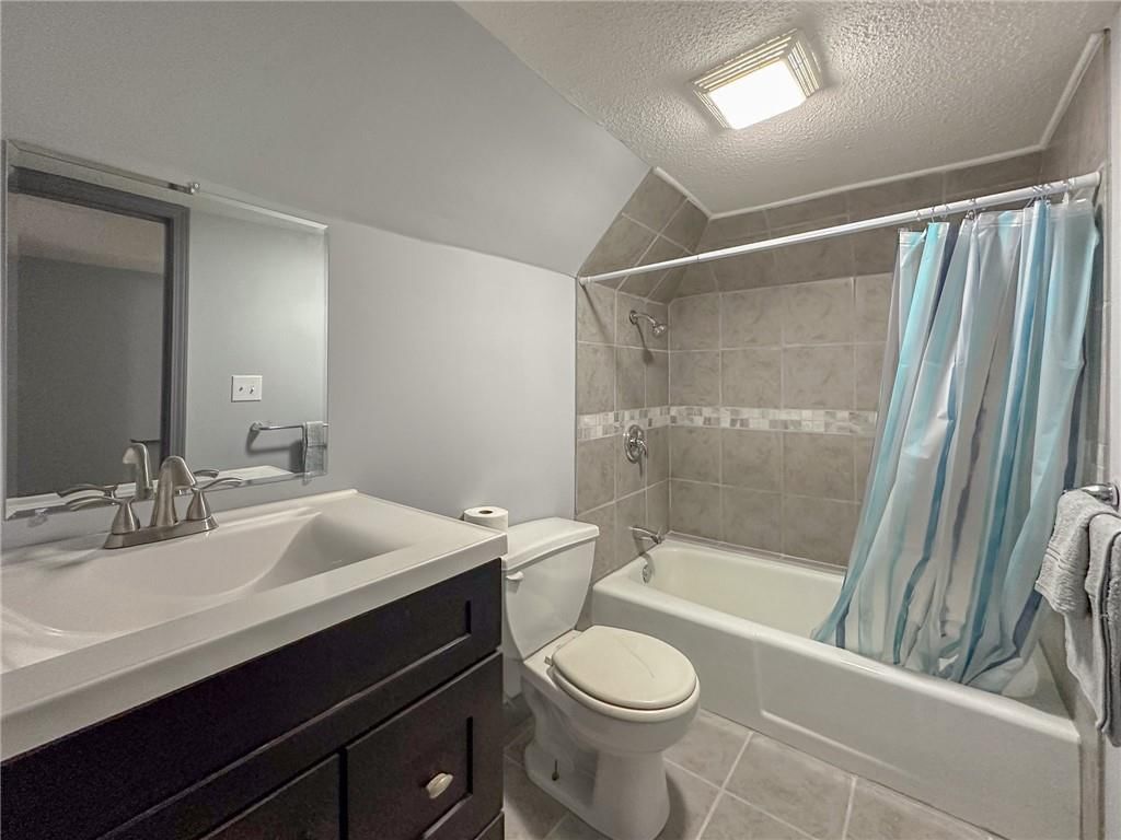 618 Park Avenue — photo 17