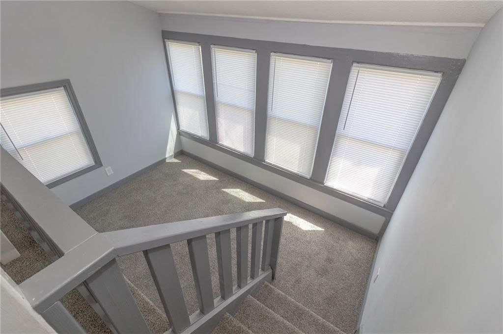 618 Park Avenue — photo 21
