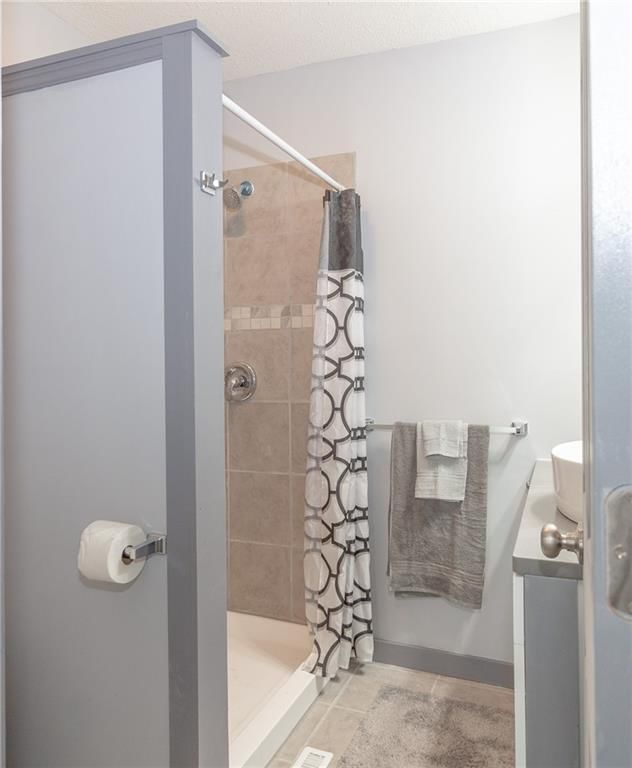 618 Park Avenue — photo 10
