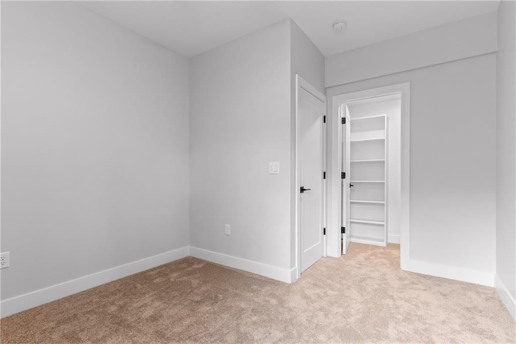 4612 W 59th Terrace — photo 46