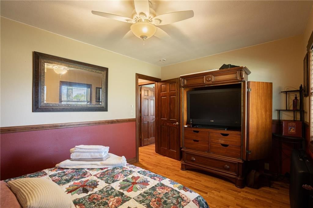 410 W Cleveland Street — photo 14