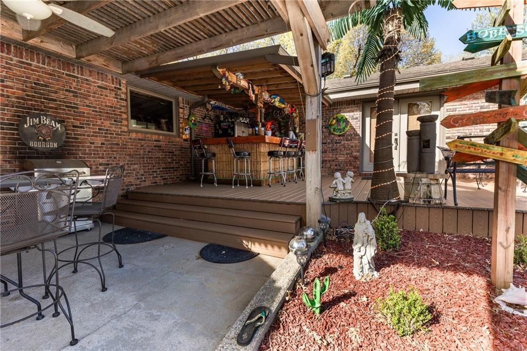 410 W Cleveland Street — photo 22