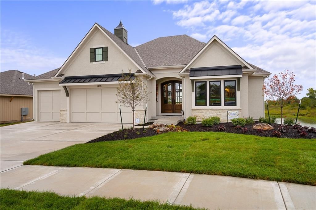 1406 Upton Court, Raymore