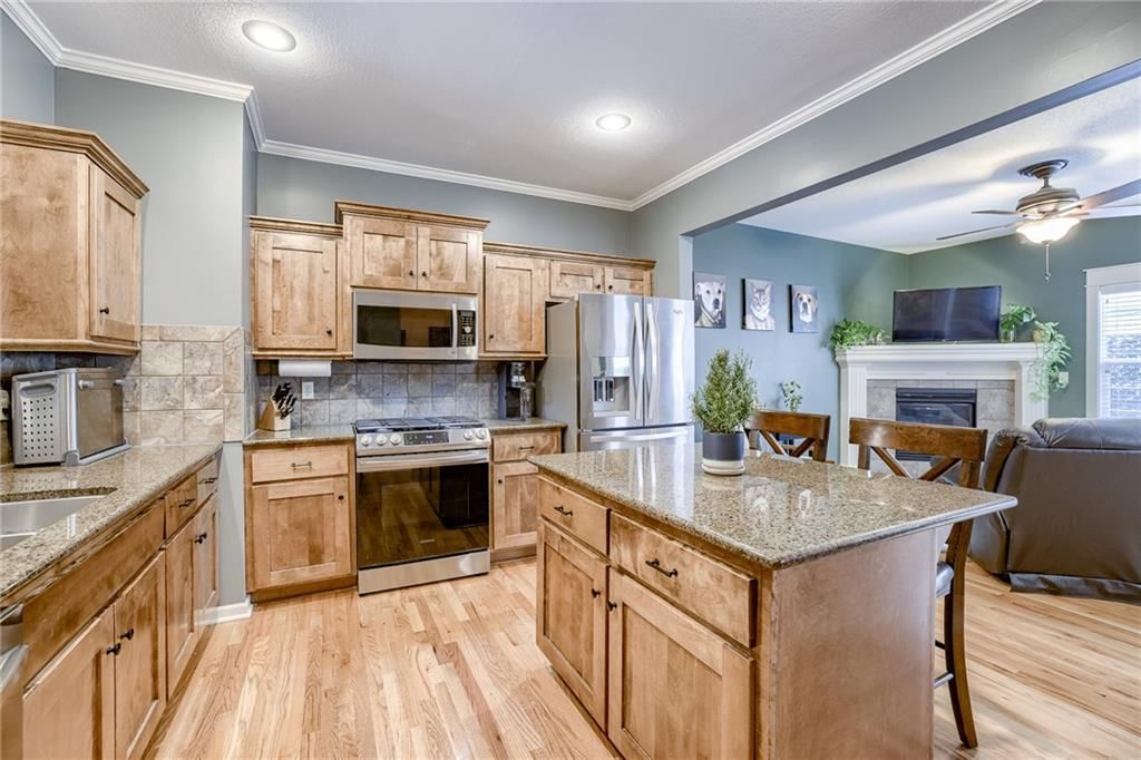 2906 Erie Park Avenue — photo 11