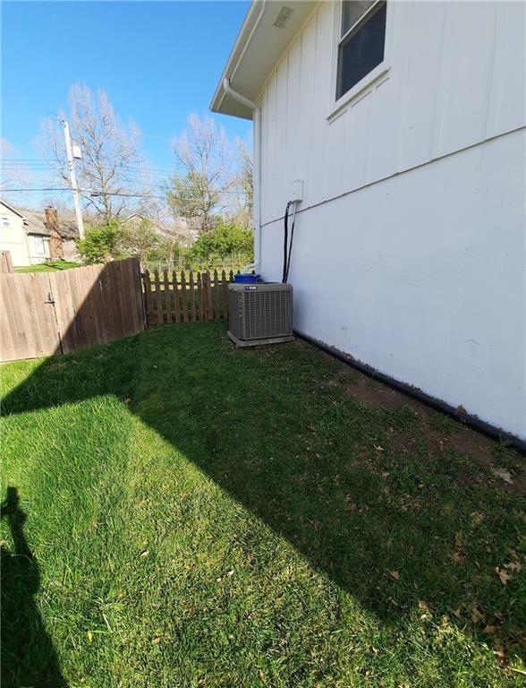 11017 Myrtle Avenue — photo 21