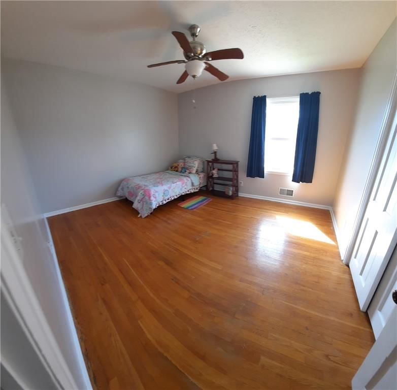 11017 Myrtle Avenue — photo 32