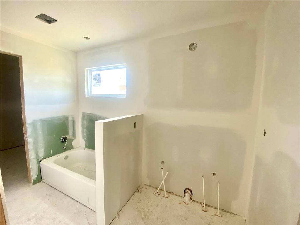 6001 NE 118th Terrace — photo 12