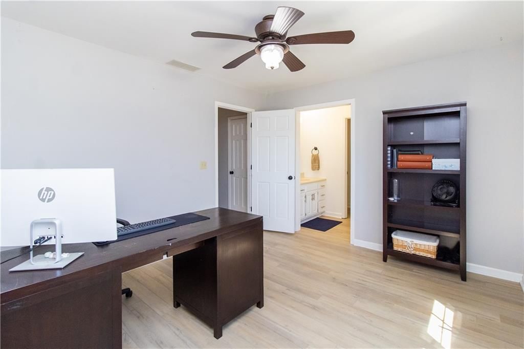 506 N Leonard Road — photo 36