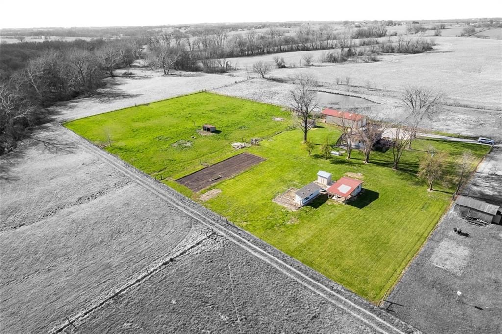 2992 SE 69 Highway — photo 48