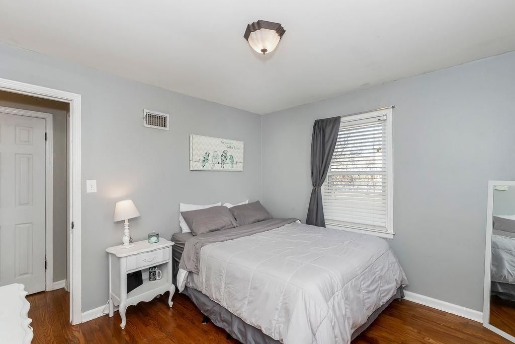 11410 W 70th Terrace — photo 13