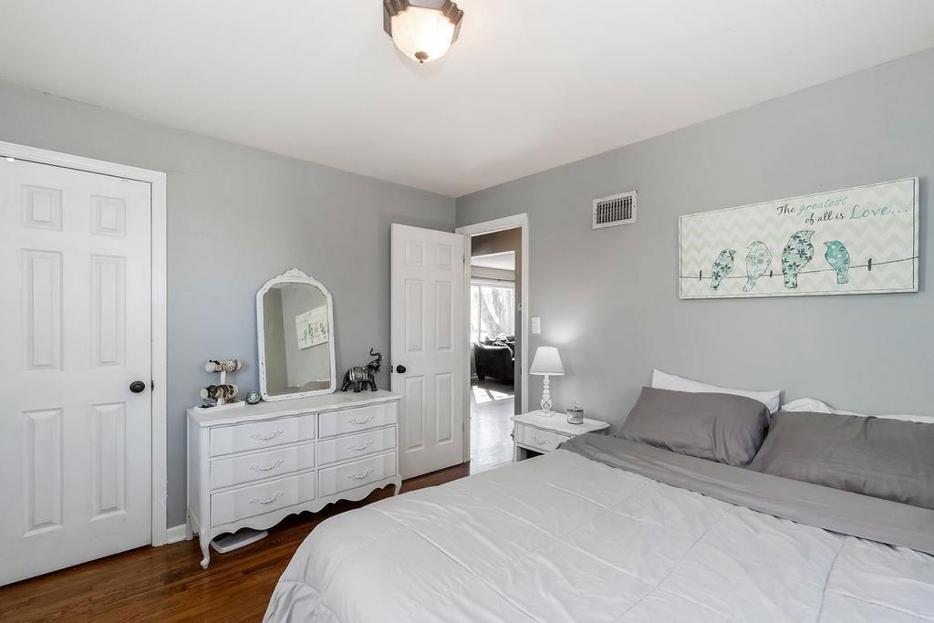11410 W 70th Terrace — photo 14