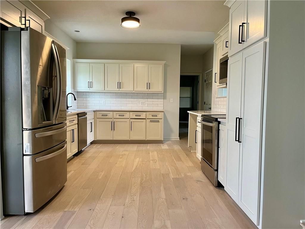 15523A W 303rd Street — photo 14