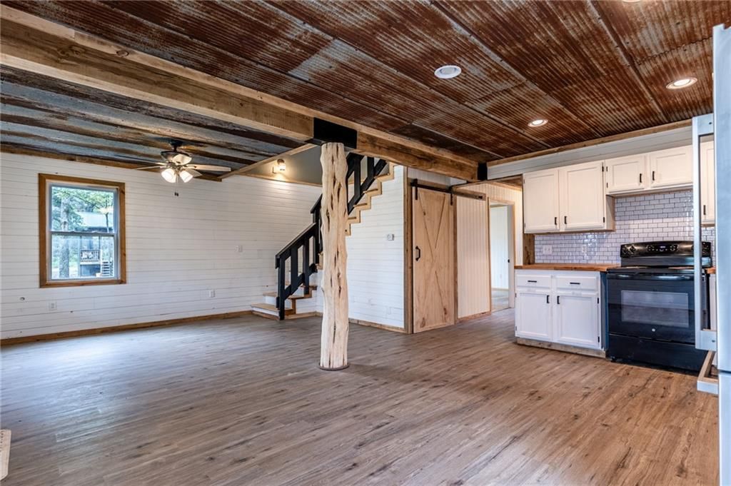 33 E Sugar Lake Cove — photo 16